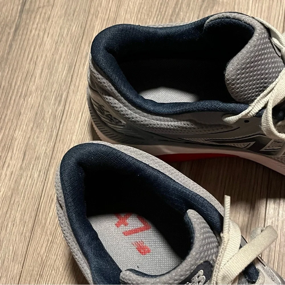 New Balance Mens 847 Grey Blue Red Running Sneakers Size 10 D Wide - Picture 7 of 9